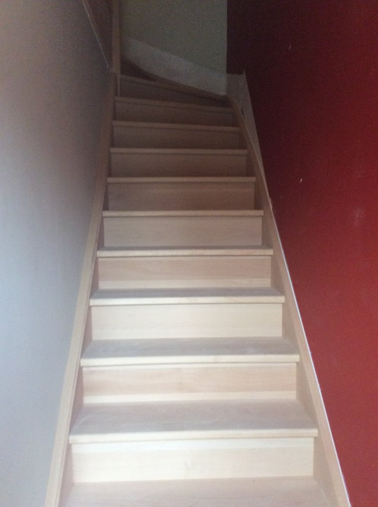 Remplacement d'un ancien escalier.